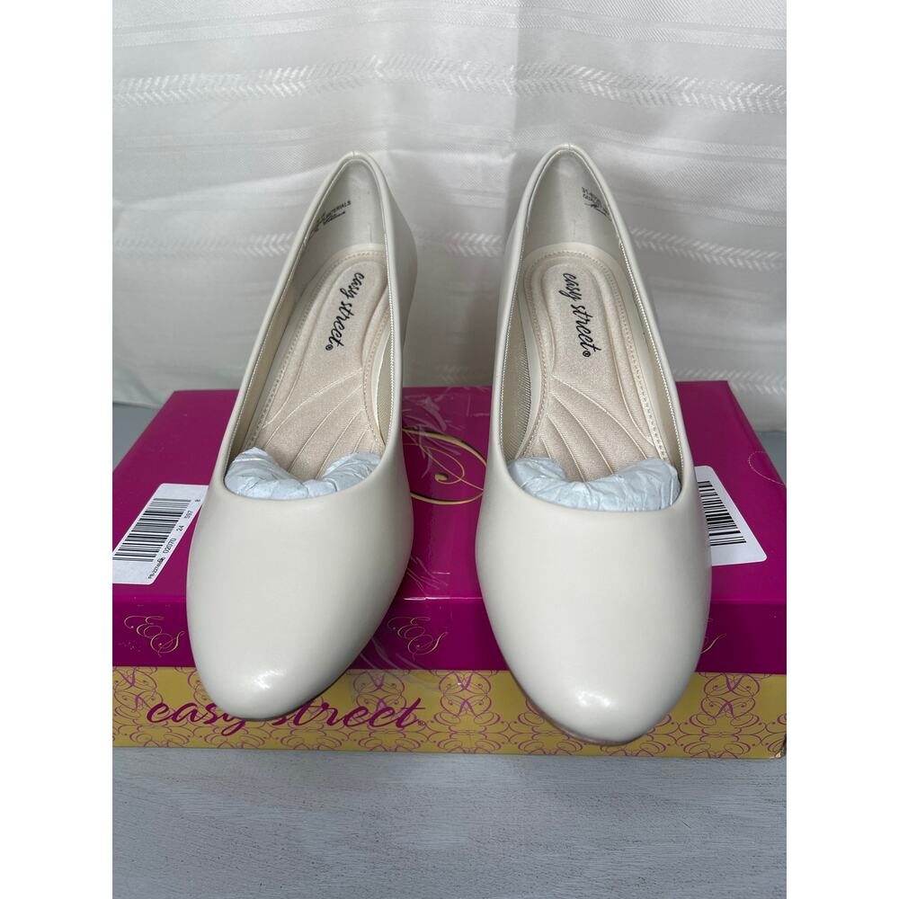 Easy Street Ballari Stiletto Heel Pumps Bone Womens Size 7.5 Wide - Picture 11 of 14